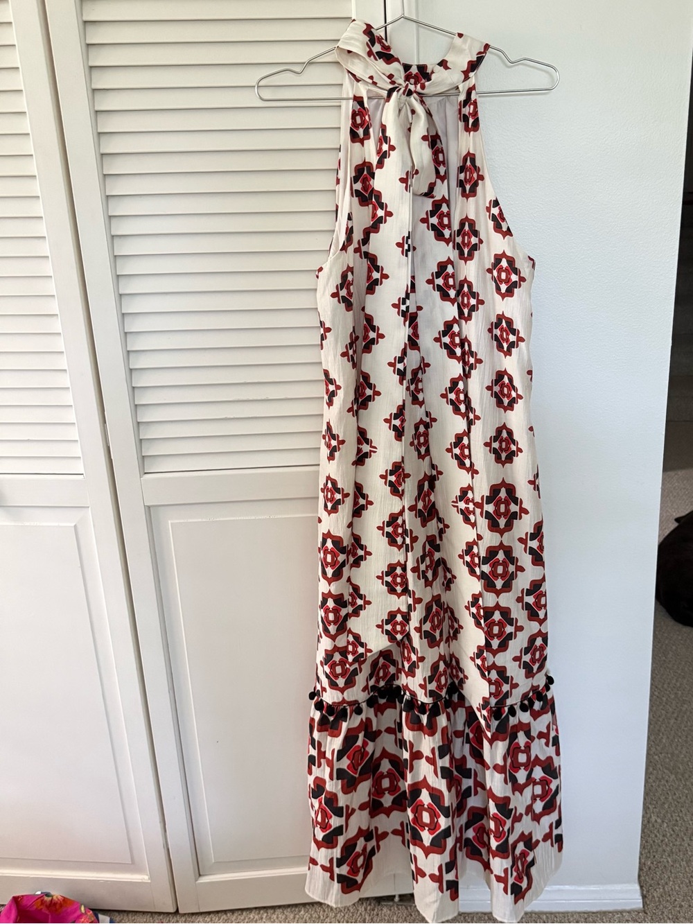 Sleeveless Tie-Neck Maxi Dress in Cream with Red and Black Geo Print